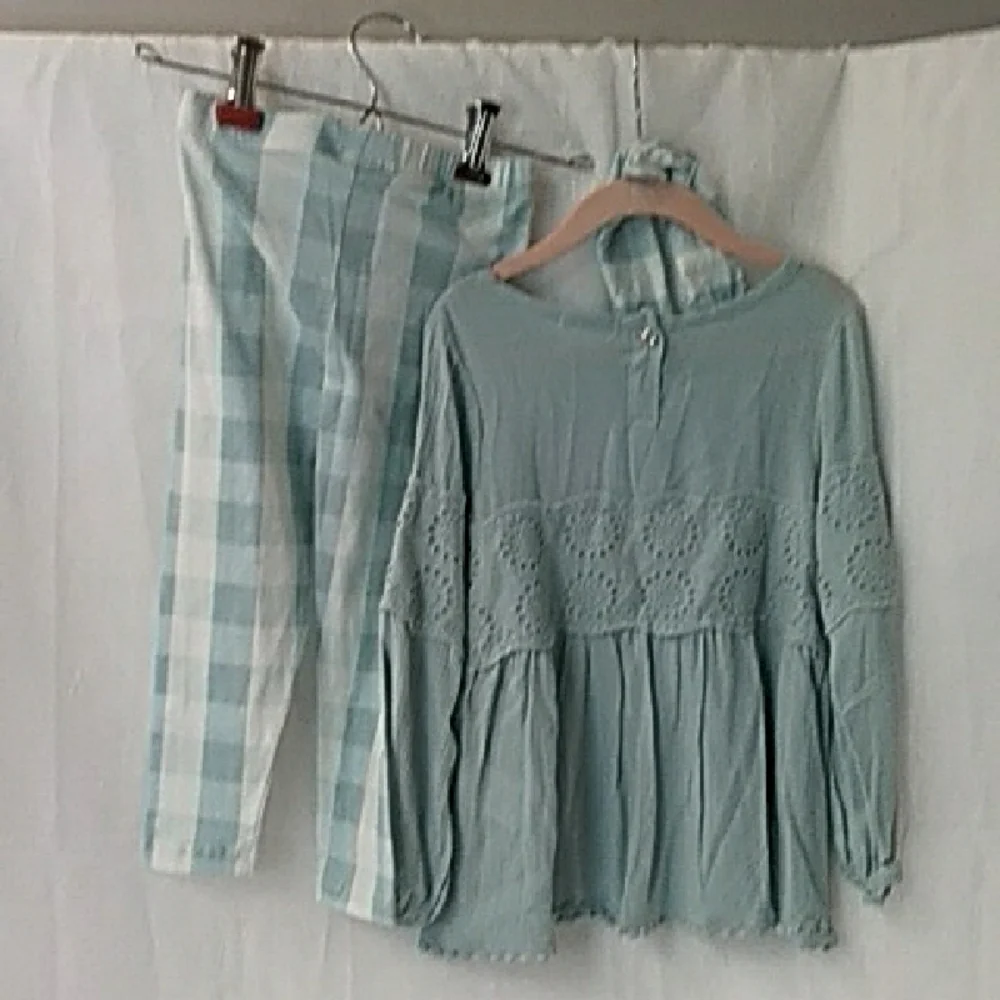 Tahari Baby NWT Girls 3PC Sage Green Eyelet Lace Tunic Gingham Leggings Scarf Se